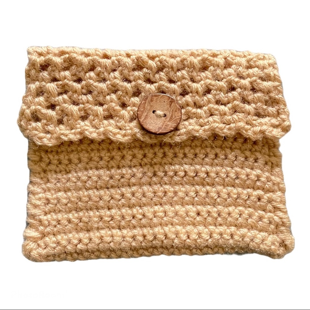 🤎Crochet Tan Clutch🌾